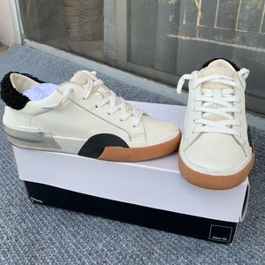 Dolce Vita Zona Plush sneakers size 6
